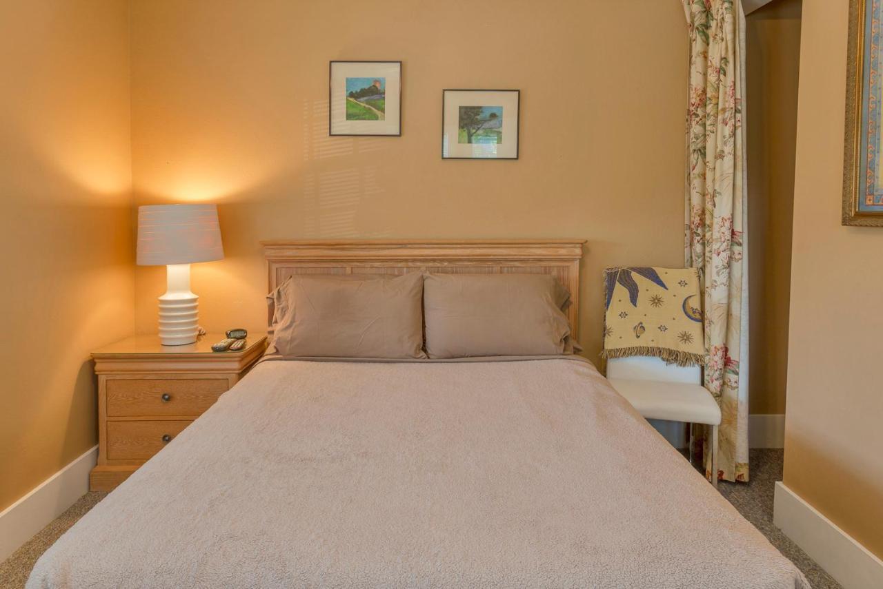 Meranova Guest Inn Dunedin Eksteriør bilde